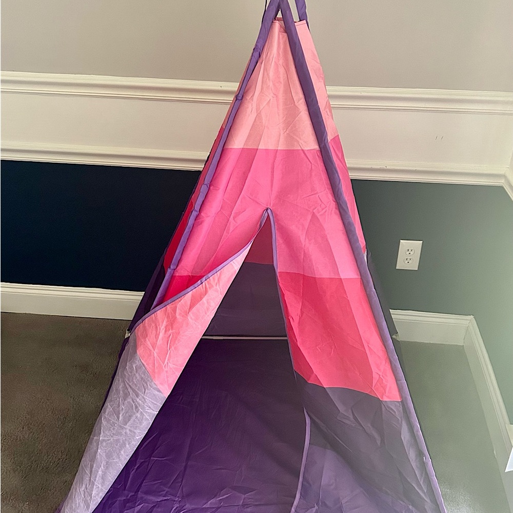 Sleepover Party Tent